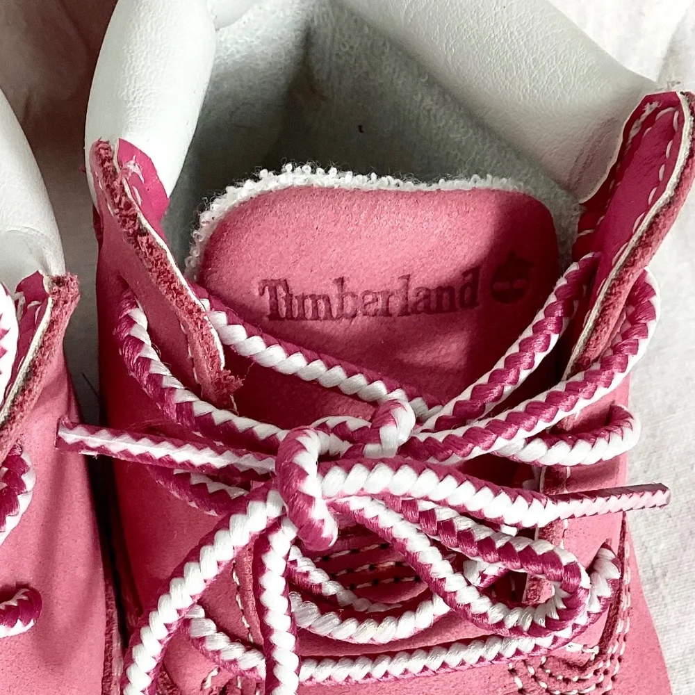 Timberland Suede Infant Baby Soft Crib Shoes Size 2 Pink White Booties
